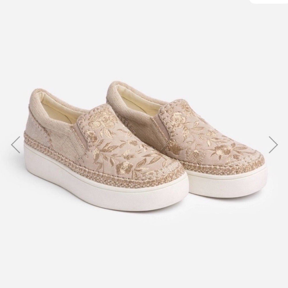 NWOT Johnny Was Embroidered Slip-On Platform Sneakers size 10
